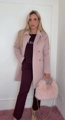 OUTFIT DEL 01/12/2025