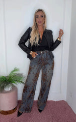 OUTFIT 4 DEL 02/09/2026