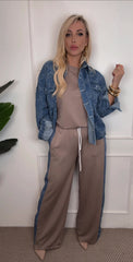 OUTFIT 2 DEL 31/03/2025