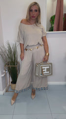 OUTFIT 2 DEL 14/06/2024