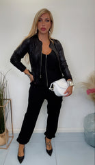 OUTFIT 2  DEL 22/10/2024
