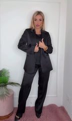OUTFIT 2 DEL 11/12/2025