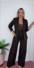 OUTFIT 2 DEL 30/10/2025