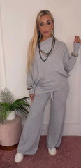 OUTFIT 4 DEL 09/10/2026